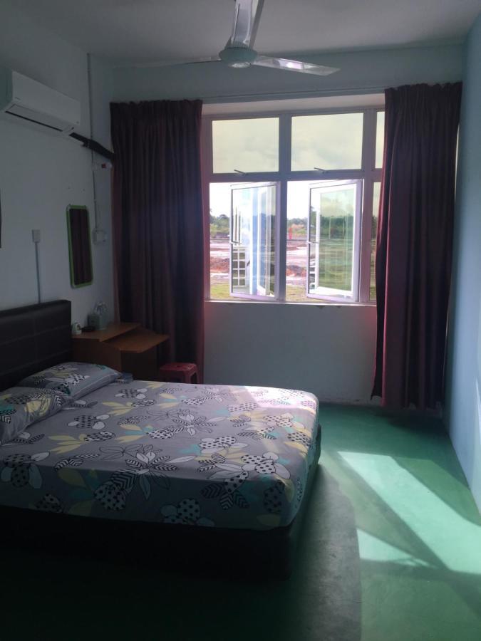 Tan'S Sibu Jaya Homestay Rumah Ganggu Esterno foto